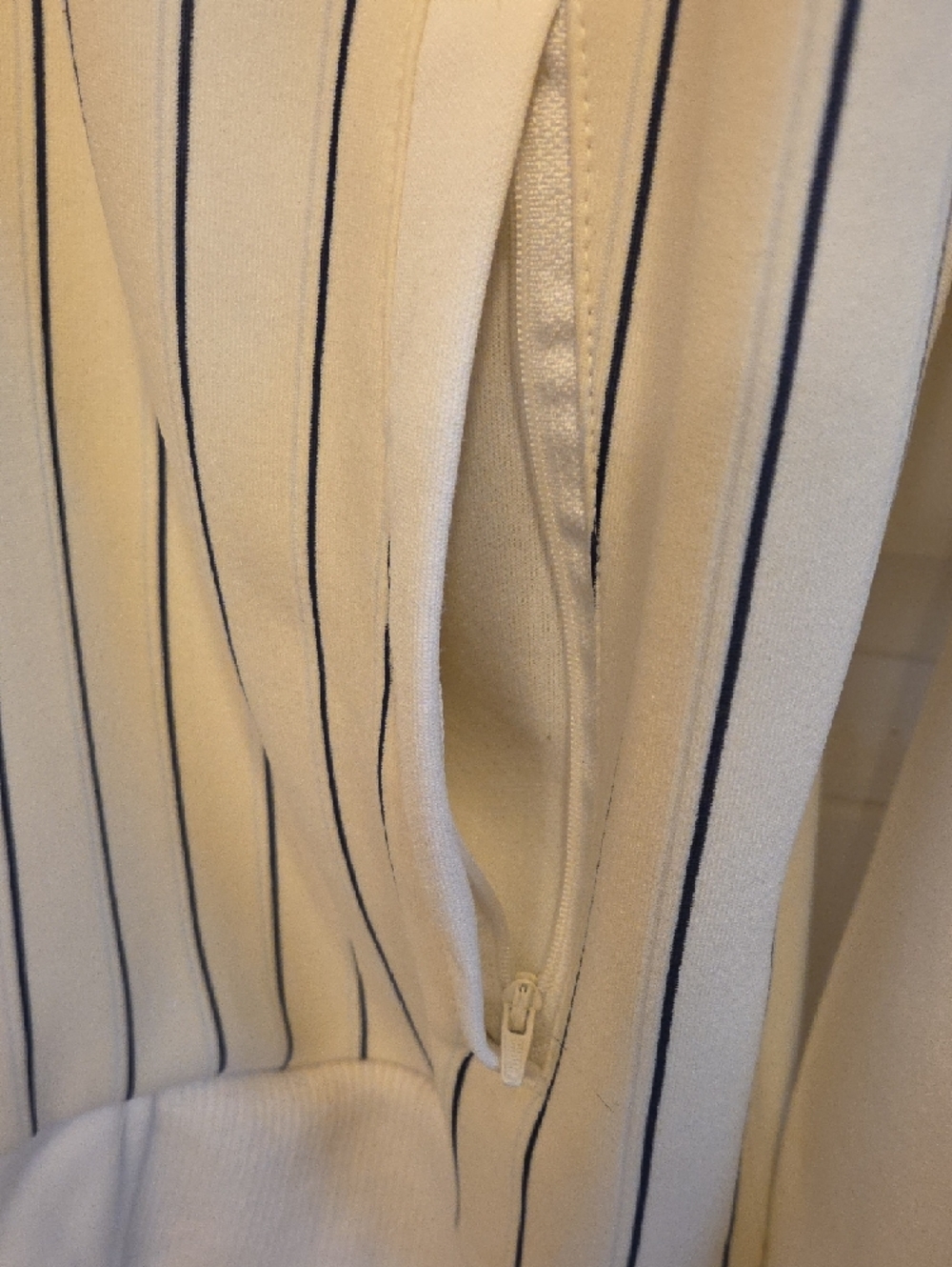 VINTAGE 70s Puma White Track Jacket with Light Blue Accents and Navy Pinstripes - Picture 6 of 8